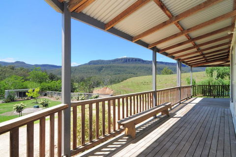 Spring Grove Dairy - Picturesque Views! - Accommodation Broadbeach 1