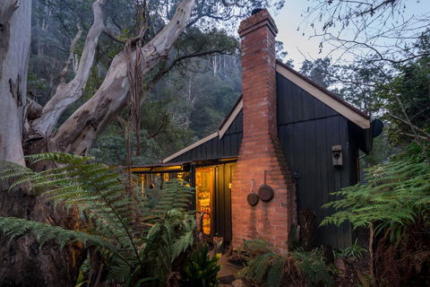 Stringer's Cottage - Accommodation Broadbeach 0