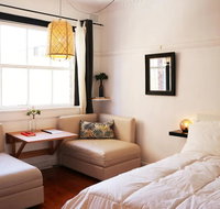Studio Flat with Shared Rooftop Terrace - Accommodation Broadbeach