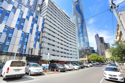 Studio Near Melbourne University - Accommodation Broadbeach 3