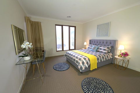 Stylish Luxe House For Big Group Near Shopping Center - Accommodation Broadbeach 1