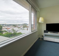 Sunny Great view Apartment near shopping town - Accommodation Broadbeach