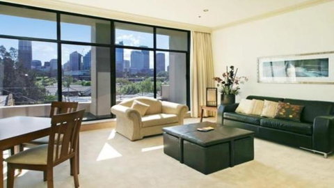 Superior Apartment With Views - Accommodation Broadbeach 0