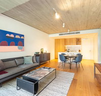 Surry Hills Self-contained 1 bedroom Apartment 6 BRK - Accommodation Broadbeach