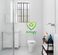 Surry Hills Victorian 4 Bedroom House near Central - Accommodation Broadbeach