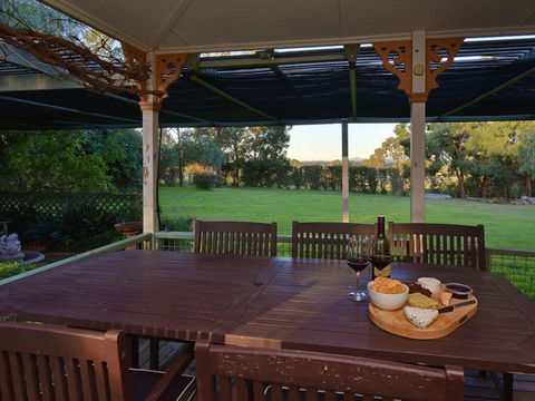 Tabitha Hill Homestead - Accommodation Broadbeach 1