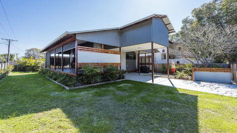 Tai's Hideaway - Accommodation Broadbeach 0
