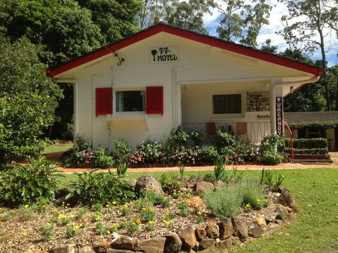 Tall Trees Motel Mountain Retreat - Accommodation Broadbeach 3