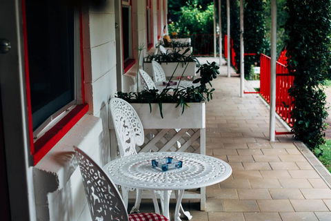 Tall Trees Motel Mountain Retreat - Accommodation Broadbeach 2