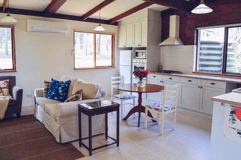 Tamu Barossa - Accommodation Broadbeach 3
