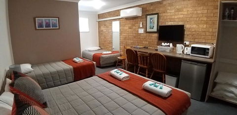 Taree Country Motel - Accommodation Broadbeach 3
