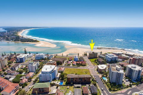 Tasman Towers - Unit 13 - Accommodation Broadbeach 1