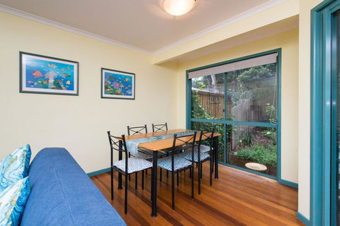 Tchoomooroo - Accommodation Broadbeach 2