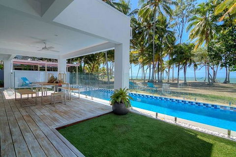 Tenterfield On Oak - Accommodation Broadbeach 0