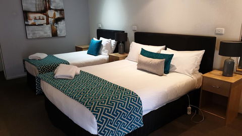 Tenterfield Tavern And Motor Inn - Accommodation Broadbeach 3