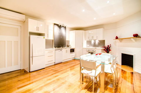 Terrace On York - Accommodation Broadbeach 1