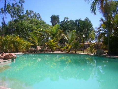 Territory Manor Motel & Caravan Park - Accommodation Broadbeach 0