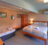 The 2C's Bed  Breakfast - Accommodation Broadbeach