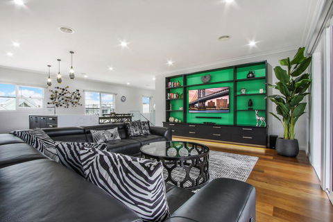 The Apartment, Metung - Accommodation Broadbeach 3