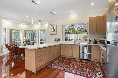 The Art House - Accommodation Broadbeach 3