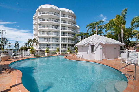 The Atrium Resort - Accommodation Broadbeach 1