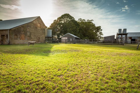 The Barracks, Tocal - Accommodation Broadbeach 2