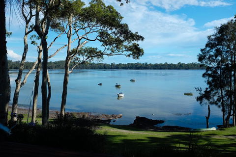 The Basin Waterfront - Accommodation Broadbeach 2