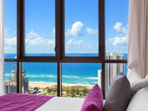 The Beach Broadbeach Private 2 Bedroom Ocean View - Accommodation Broadbeach 3