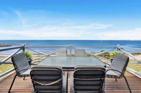The Beach House - Point Turton - Accommodation Broadbeach 0