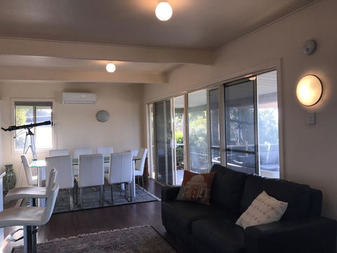 The Beach Shack - Accommodation Broadbeach 3
