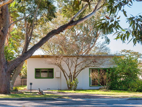 The Beach Shack At Nelson Bay - Accommodation Broadbeach 0