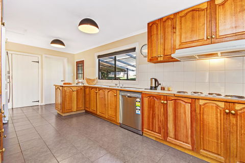 Naivasha Cottage - Accommodation Broadbeach 7