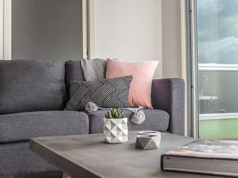 Marina View Apartment - Accommodation Broadbeach 6