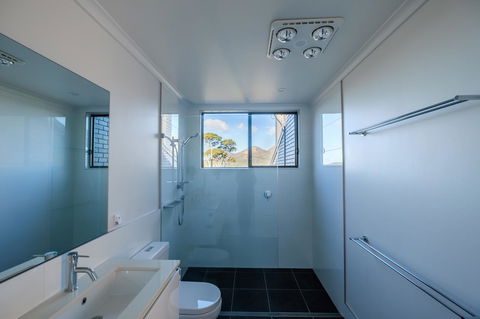 Arthouse Freycinet - Accommodation Broadbeach 16