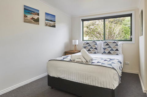 DOLPHIN LOOKOUT COTTAGE - Amazing Views Of The Bay Of Fires - Accommodation Broadbeach 15
