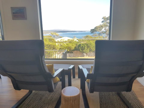 GRANITE BEACH HOUSE @ Bay Of Fires - Accommodation Broadbeach 4