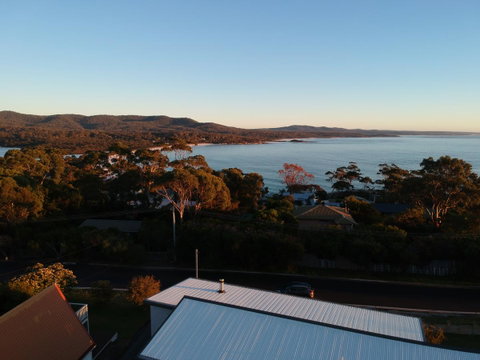 GRANITE BEACH HOUSE @ Bay Of Fires - Accommodation Broadbeach 9