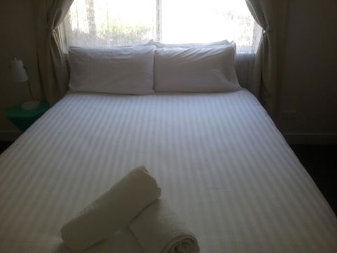 Tullah Tavern - Accommodation Broadbeach 1