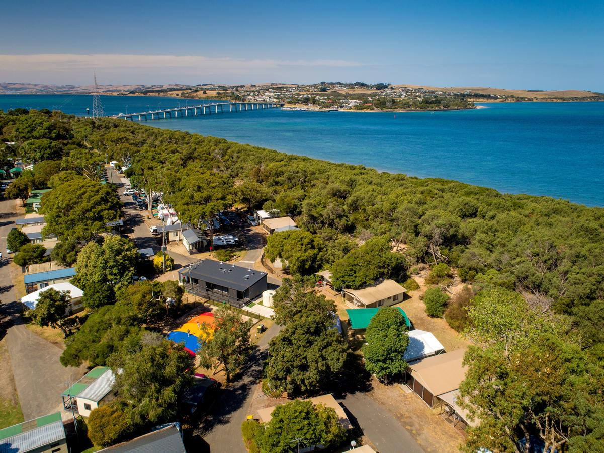 Newhaven VIC Accommodation Broadbeach