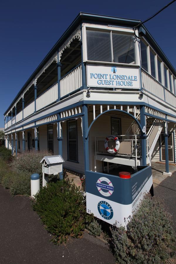 Point Lonsdale VIC Accommodation Broadbeach