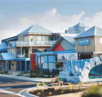 The Island Accommodation - Accommodation Broadbeach