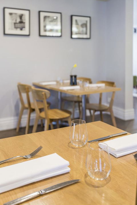 The Waverley International Hotel - Accommodation Broadbeach 4