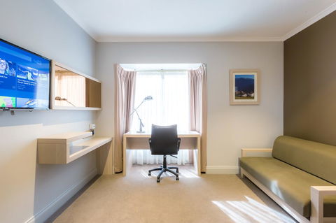 The Waverley International Hotel - Accommodation Broadbeach 17