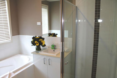Atarhi Villas - Melbourne - Accommodation Broadbeach 10