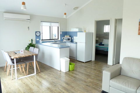 Apollo Bay Waterfront Motor Inn - Accommodation Broadbeach 4