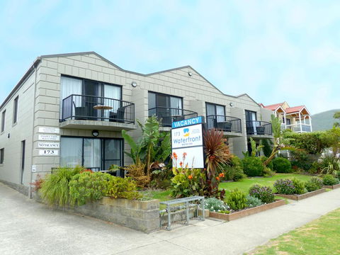 Apollo Bay Waterfront Motor Inn - Accommodation Broadbeach 1