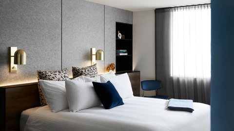 Zagame\'s House - Accommodation Broadbeach 25