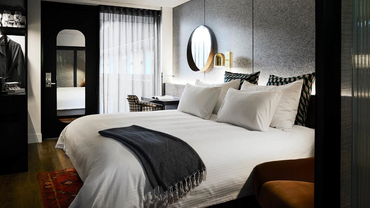 Carlton VIC Accommodation Broadbeach