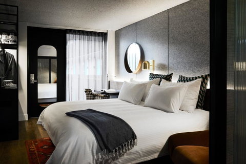 Zagame\'s House - Accommodation Broadbeach 30