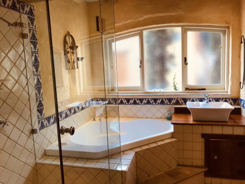 Villa Mallorca - Accommodation Broadbeach 7